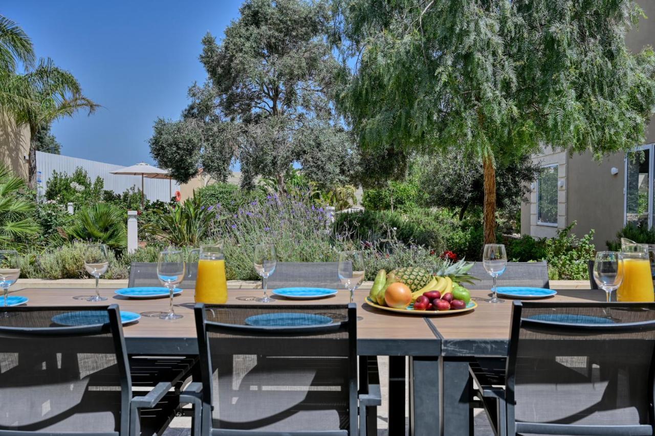 Ta Benna Villa Għajnsielem Exterior foto