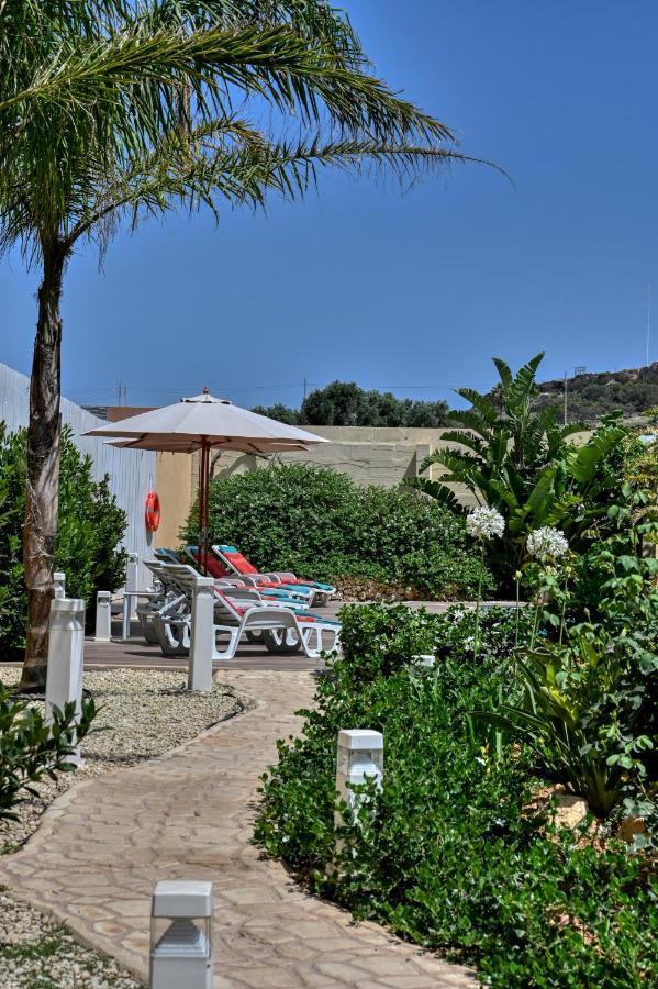 Ta Benna Villa Għajnsielem Exterior foto