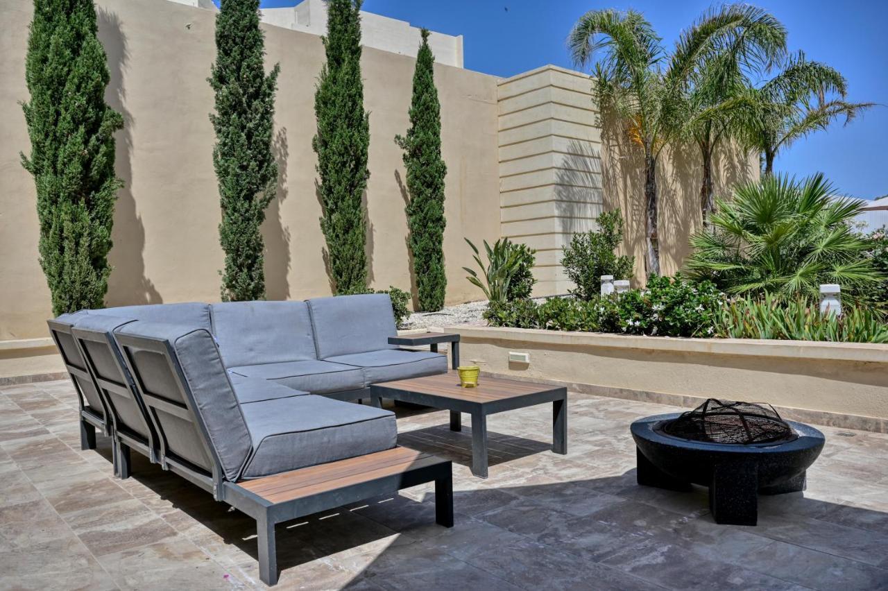Ta Benna Villa Għajnsielem Exterior foto